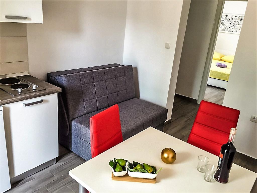 Apartments J&K Poljica  Экстерьер фото