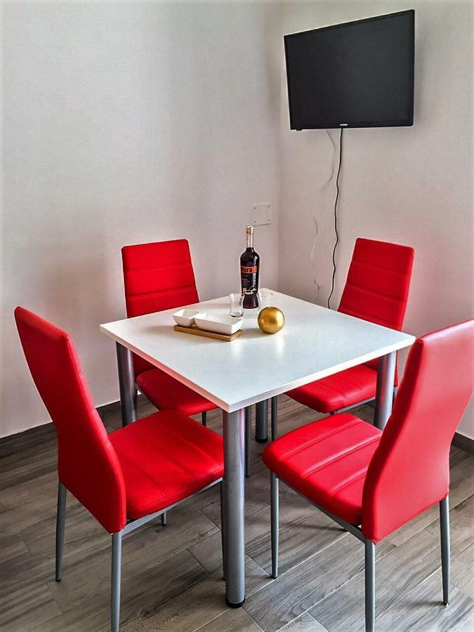 Apartments J&K Poljica  Экстерьер фото